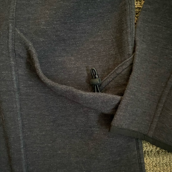 Lululemon Jacket - Picture 3 of 3